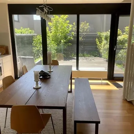 Newly Renovated Cheerful In Lejlighed Dürnstein